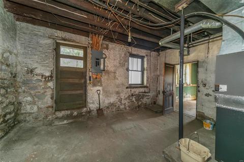 2450 Barrett Sta, Ballwin, MO 63021 photo 30