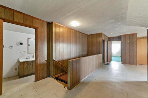 2450 Barrett Sta, Ballwin, MO 63021 photo 18
