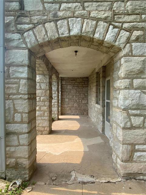 2450 Barrett Sta, Ballwin, MO 63021 photo 3