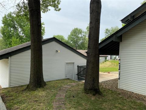 400 Far Hill Dr, Ballwin, MO 63021 photo 32