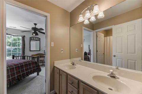 817 Castle Pines Dr, Ballwin, MO 63021 photo 27