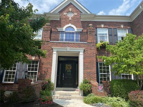 817 Castle Pines Dr, Ballwin, MO 63021 photo 3