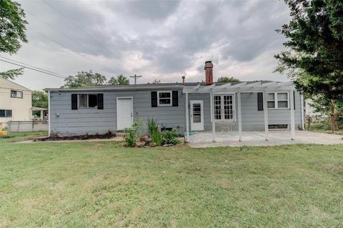 804 Love Dr, O'fallon, MO 63366 photo 2