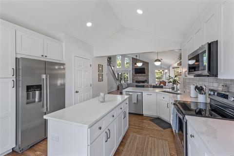 843 Heron Woods Dr, Manchester, MO 63021 photo 5