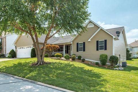 212 Greenburn Dr, Weldon Spring, MO 63304 photo 2