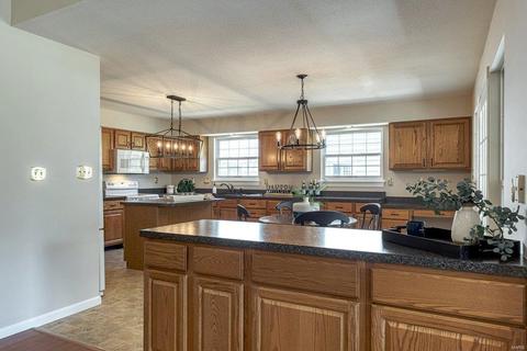 212 Greenburn Dr, Weldon Spring, MO 63304 photo 10