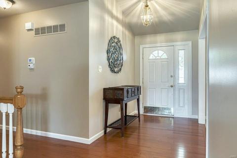 212 Greenburn Dr, Weldon Spring, MO 63304 photo 3