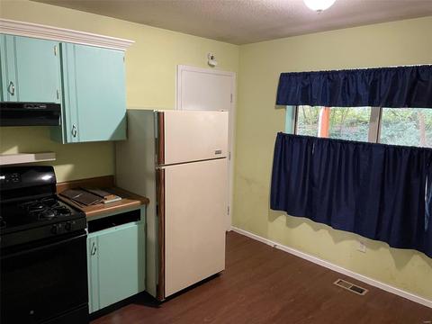 2325 Sundance Dr, O'fallon, MO 63368 photo 4