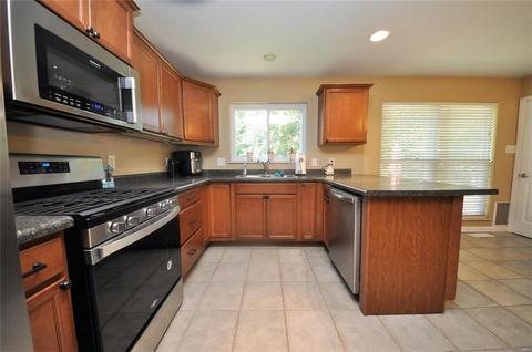 309 Bittersweet Dr, O'fallon, MO 63366 photo 8