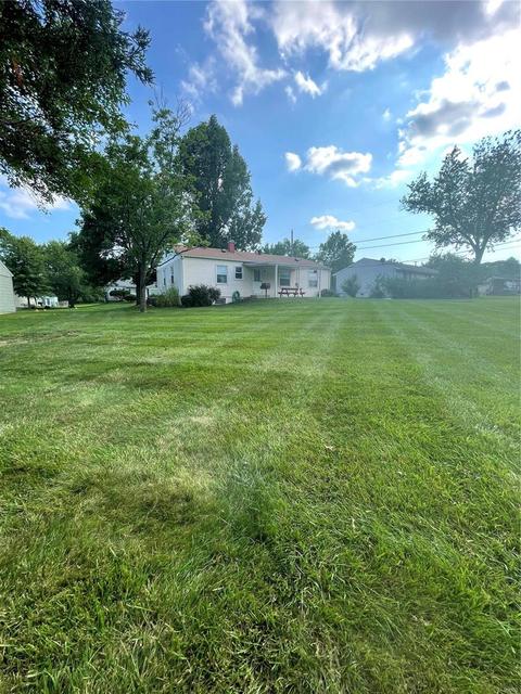 1007 Savoy, Manchester, MO 63011 photo 7