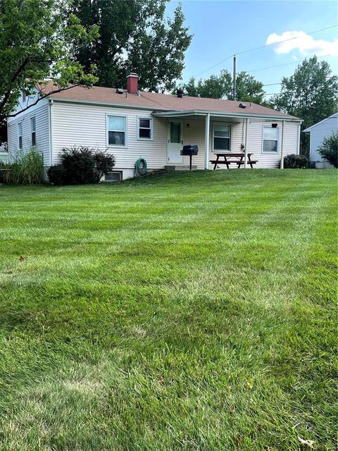 1007 Savoy, Manchester, MO 63011 photo 8