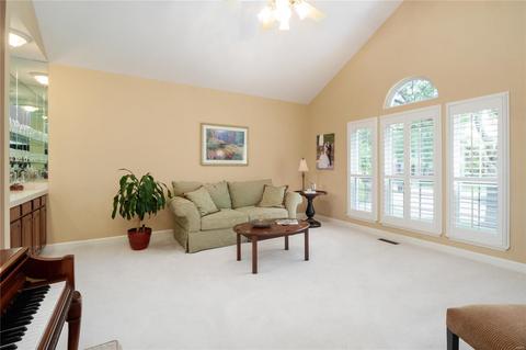 407 Arbor Lk, Ballwin, MO 63021 photo 11
