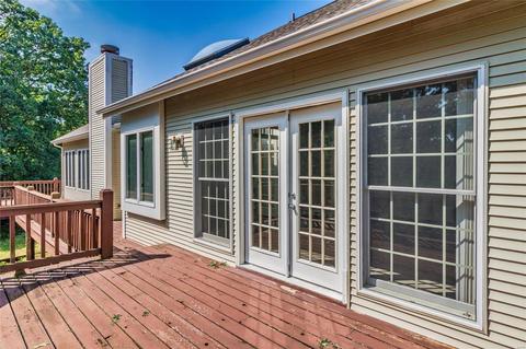 909 Oakgrove Park Ct, Ellisville, MO 63021 photo 56