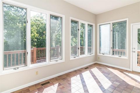 909 Oakgrove Park Ct, Ellisville, MO 63021 photo 16