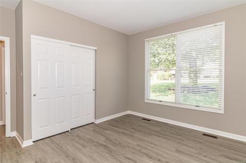 909 Oakgrove Park Ct, Ellisville, MO 63021 photo 40