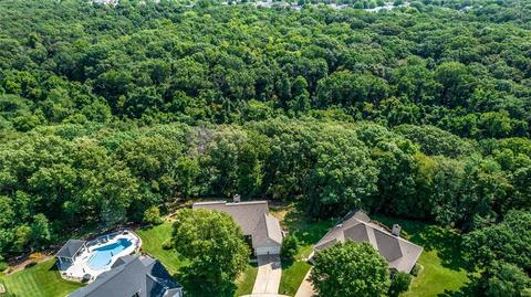 909 Oakgrove Park Ct, Ellisville, MO 63021 photo 3