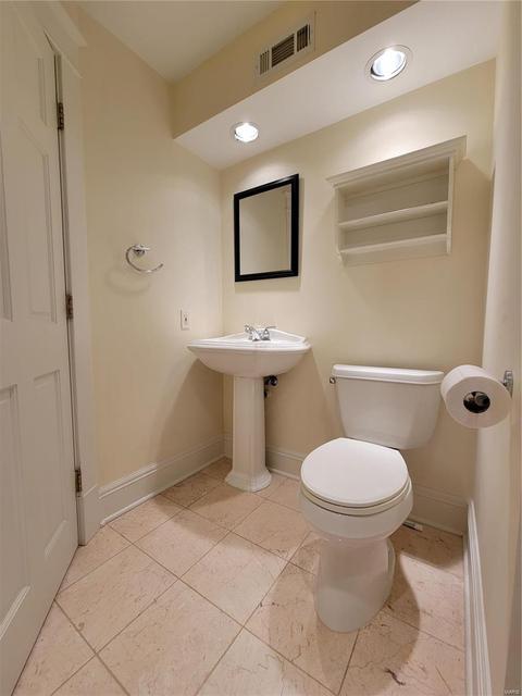 215 N Virginia Ave, Eureka, MO 63025 photo 50