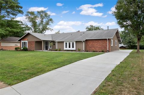 504 Gatehall Ln, Ballwin, MO 63011 photo 1