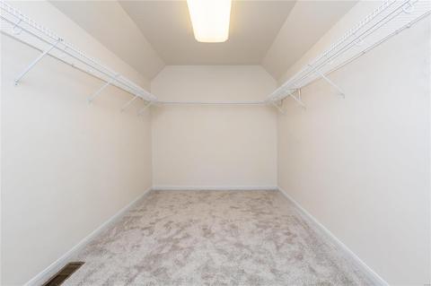 925 Kiefer Ridge Dr, Ballwin, MO 63021 photo 33