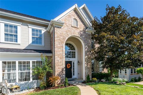 925 Kiefer Ridge Dr, Ballwin, MO 63021 photo 5