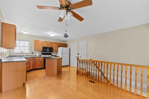 903 Monterra Dr, O'fallon, MO 63368 photo 8