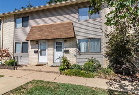 875 Portsdown Rd, Ballwin, MO 63011 photo 1