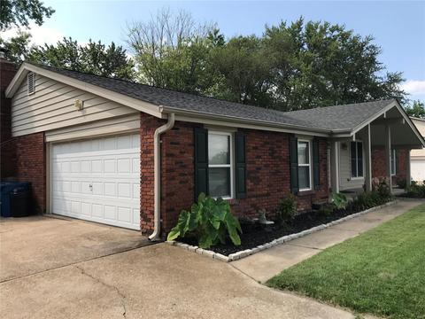 370 Lafayette Ct, Ellisville, MO 63011 photo 2