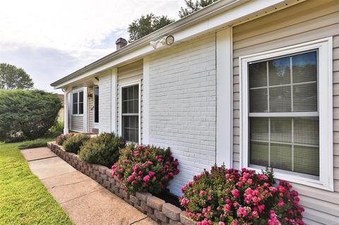 329 Bellezza, Ballwin, MO 63021 photo 5