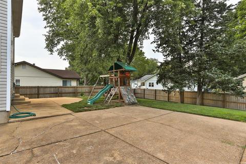 329 Bellezza, Ballwin, MO 63021 photo 28