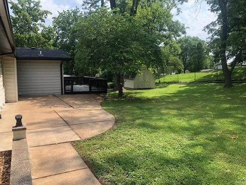 710 Clayworth Dr, Ballwin, MO 63011 photo 7