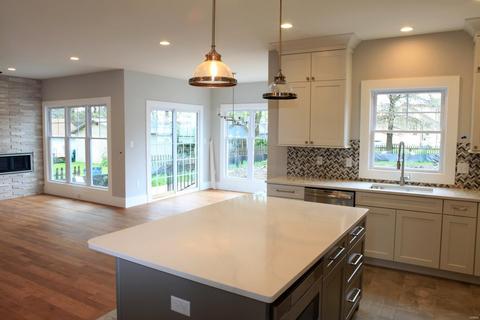 237 E Madison Ave, Saint Louis, MO 63122 photo 9