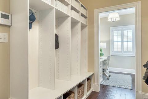 237 E Madison Ave, Saint Louis, MO 63122 photo 13