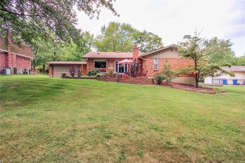 562 Meadow Bridge Dr, Ballwin, MO 63011 photo 28