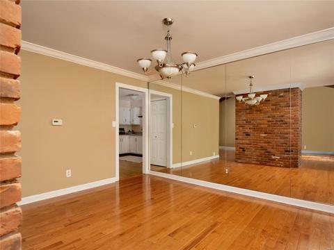 2425 Baxton Way, Chesterfield, MO 63017 photo 8