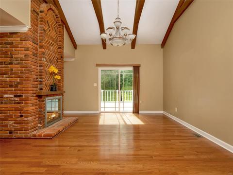 2425 Baxton Way, Chesterfield, MO 63017 photo 4