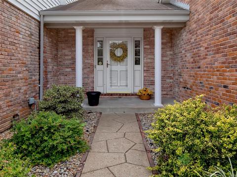 2425 Baxton Way, Chesterfield, MO 63017 photo 3