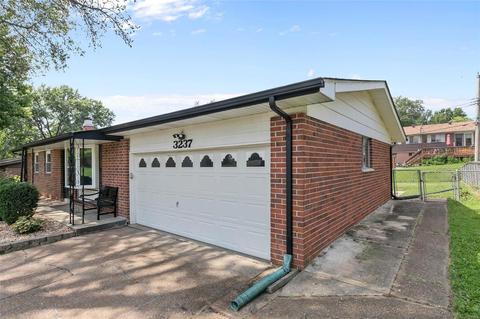3237 Gwengreen Dr, Bridgeton, MO 63044 photo 28