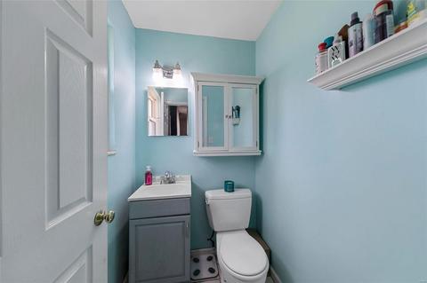 3237 Gwengreen Dr, Bridgeton, MO 63044 photo 17