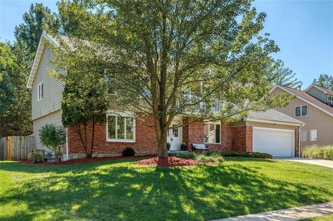 1718 Carman Valley Dr, Ballwin, MO 63021 photo 3