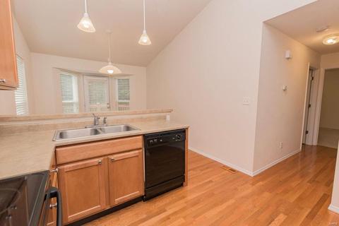 1355 Parkview Estates Dr, Ellisville, MO 63021 photo 11