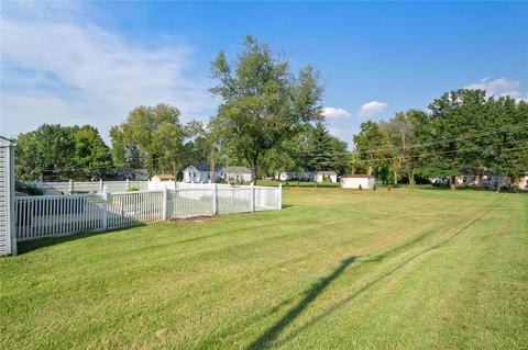 234 Dennison, Ballwin, MO 63021 photo 24