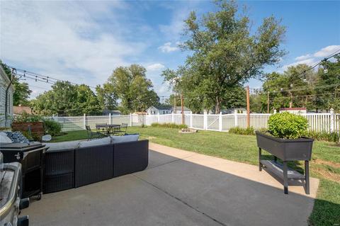 234 Dennison, Ballwin, MO 63021 photo 23