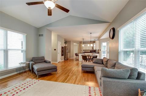 944 Kiefer Ridge Dr, Ballwin, MO 63021 photo 28