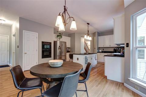 944 Kiefer Ridge Dr, Ballwin, MO 63021 photo 24