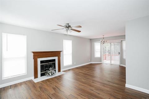 605 Cascade Lake Dr, Ballwin, MO 63021 photo 9