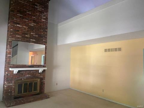 1424 Mautenne, Manchester, MO 63021 photo 2