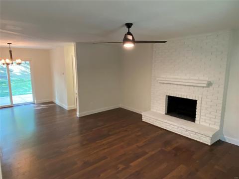 4 Springlake Ct, Ballwin, MO 63011 photo 14