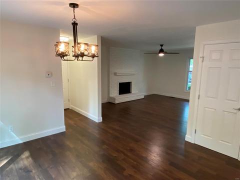 4 Springlake Ct, Ballwin, MO 63011 photo 12