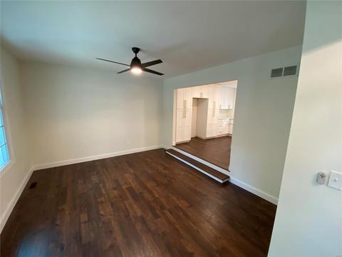 4 Springlake Ct, Ballwin, MO 63011 photo 6