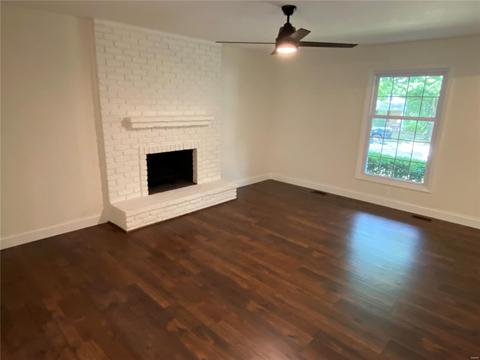 4 Springlake Ct, Ballwin, MO 63011 photo 13